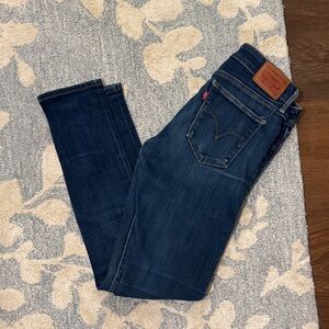 LEVI’S - 711 The Skinny Size 26